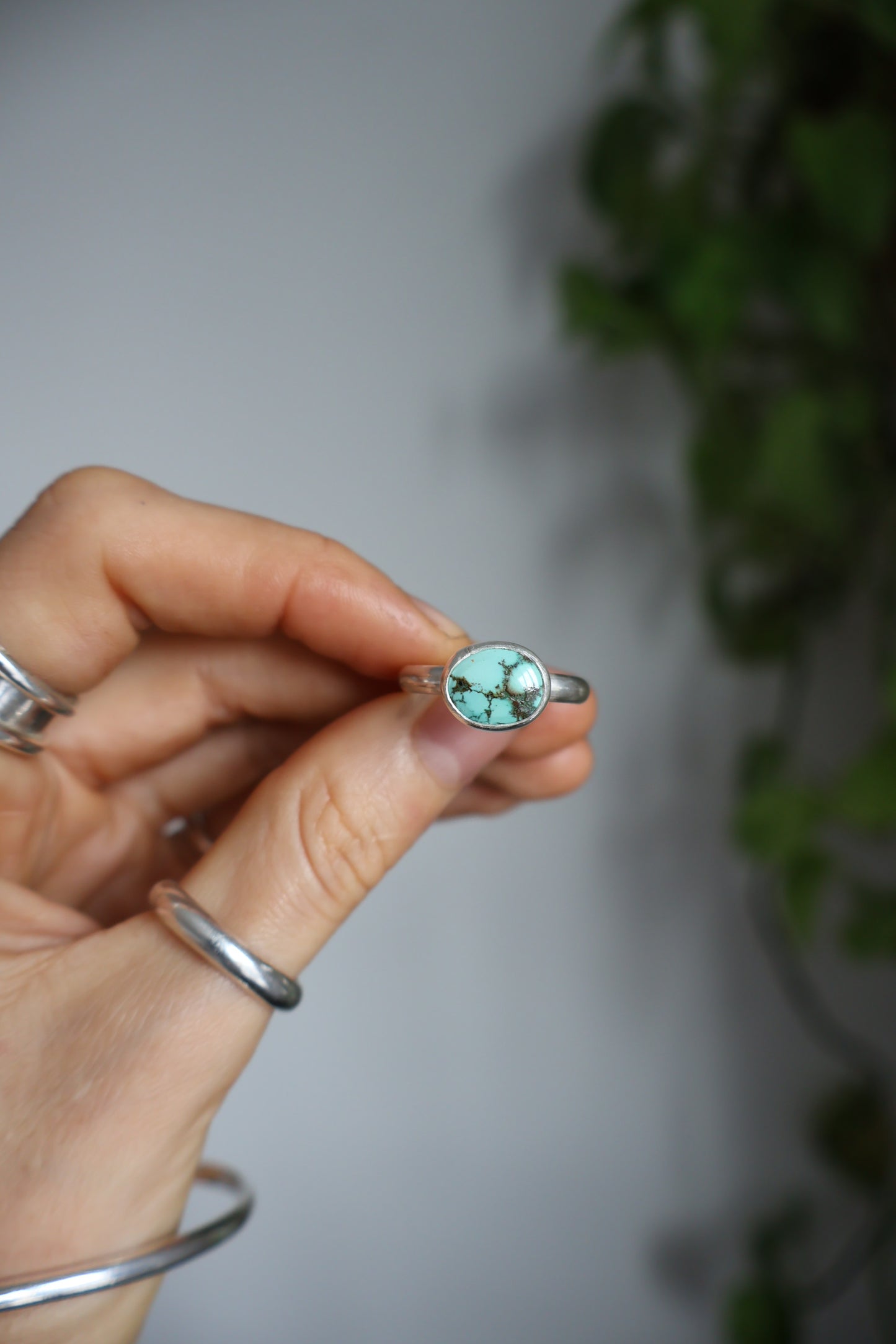 simple stone chunky ring size T