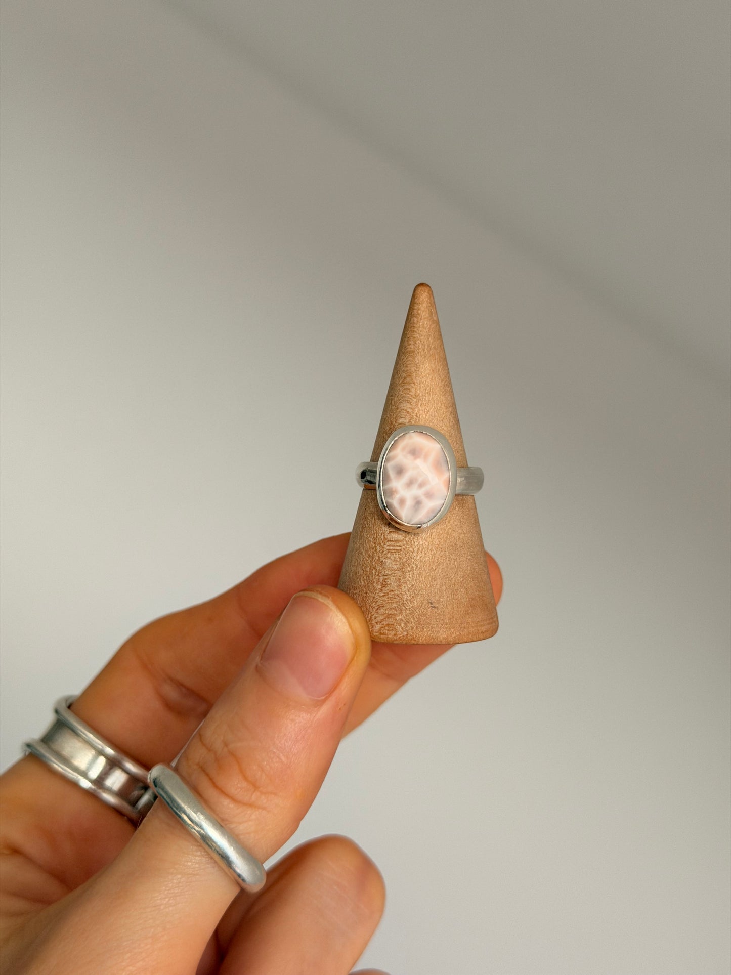 pink sea sterling silver ring size J