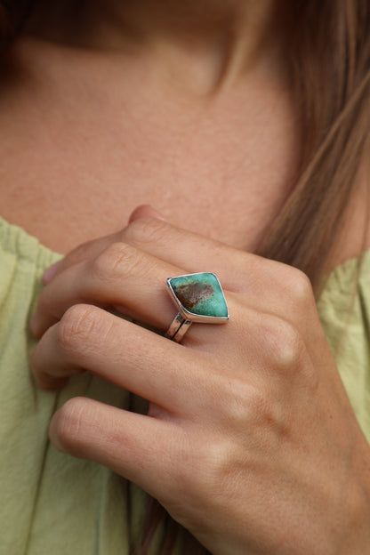 sterling silver earthy hammered ring size Q