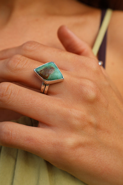 sterling silver earthy hammered ring size Q