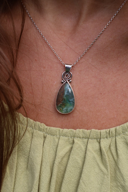 earthy swirl sterling silver pendant