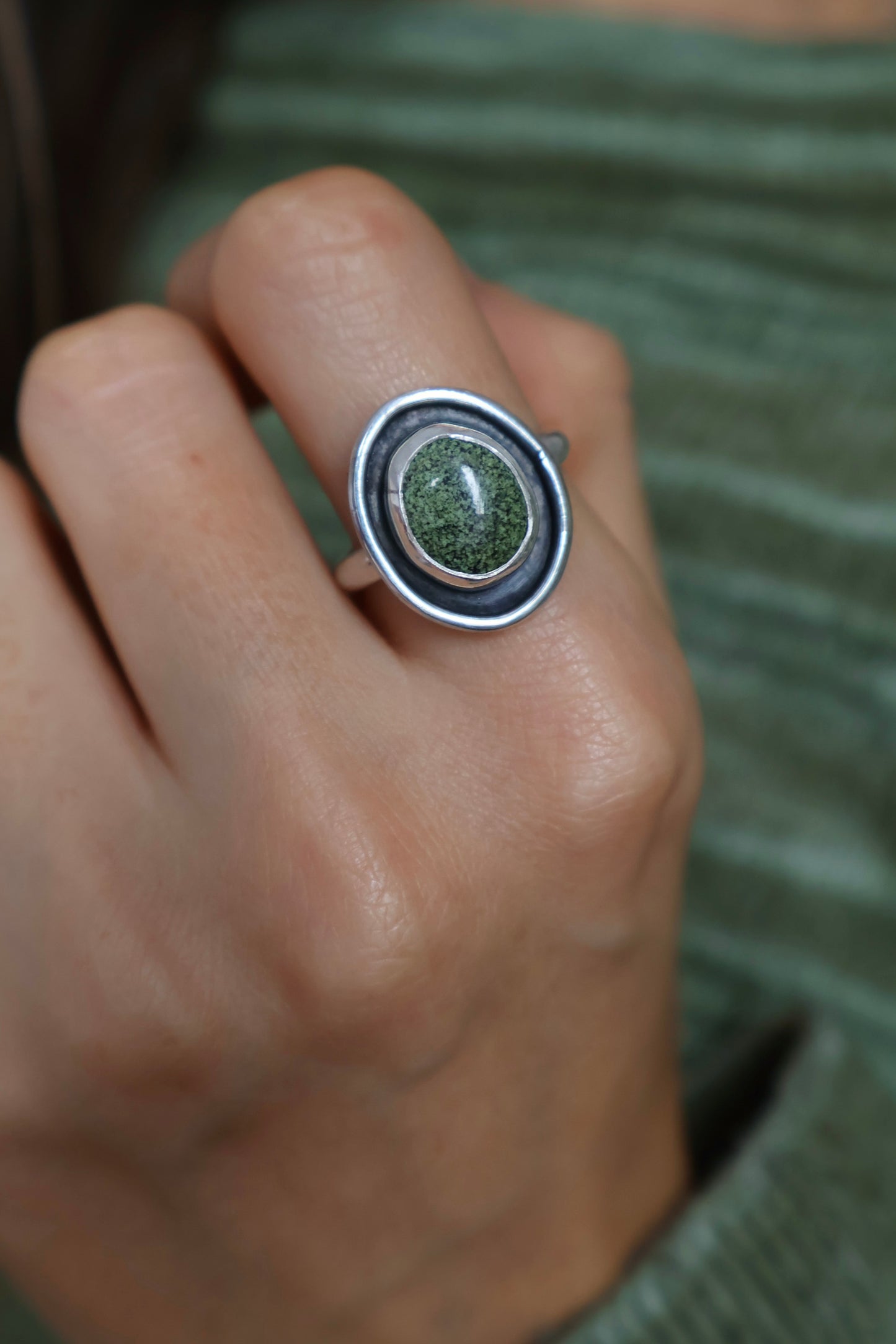 green circle statement ring size R 1/2