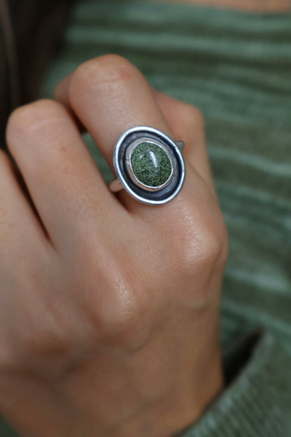 green circle statement ring size R 1/2
