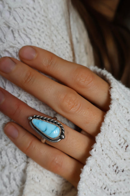 blue detailed sterling silver ring size K