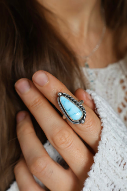 blue detailed sterling silver ring size K