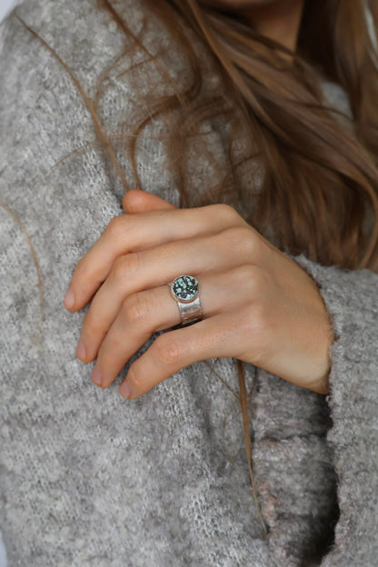 chunky band sterling silver turquoise ring size M 1/2