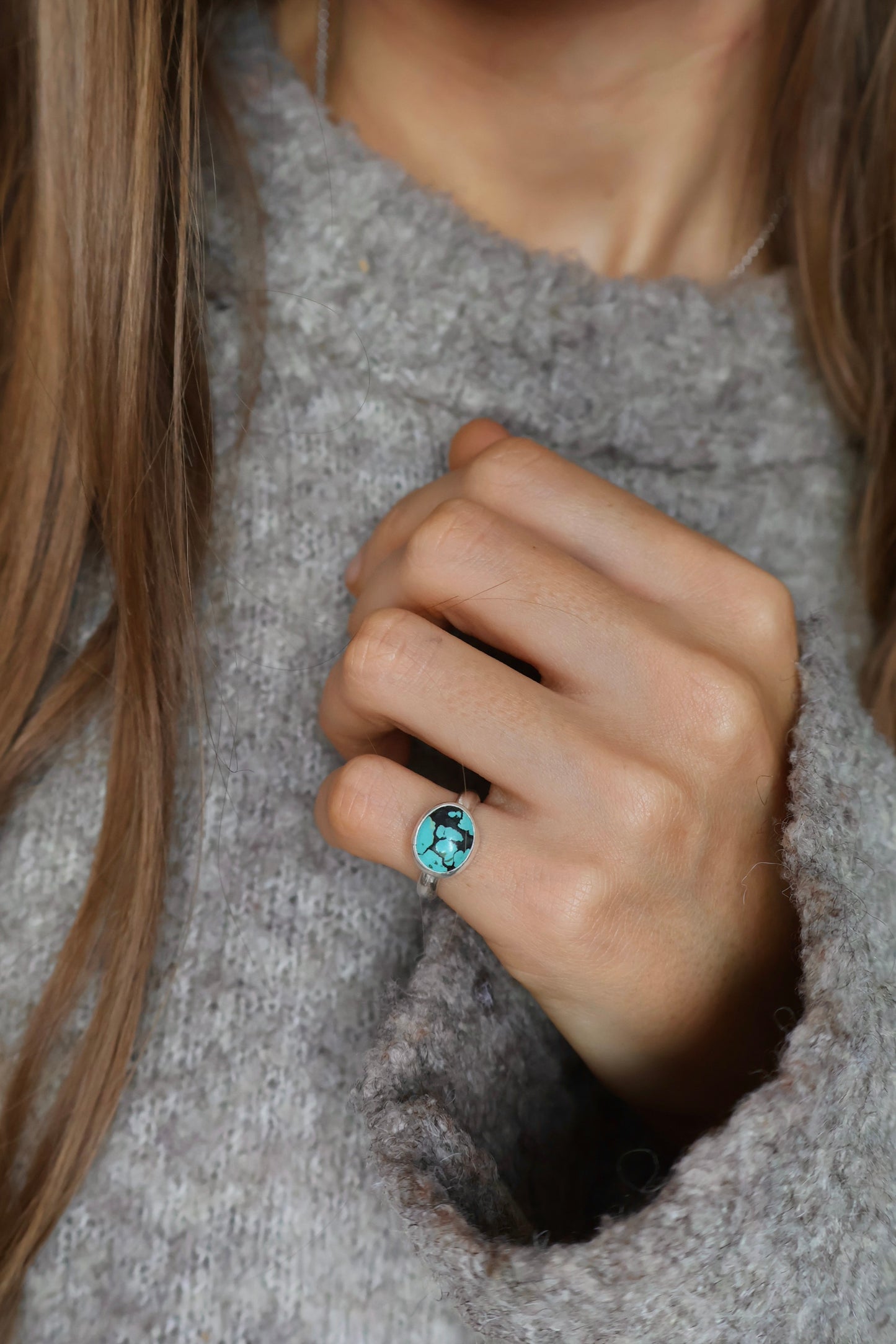 simple stone chunky ring size J