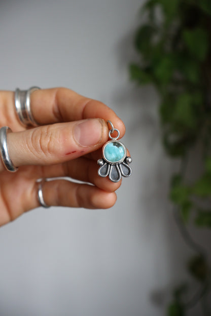 flower power unique pendant