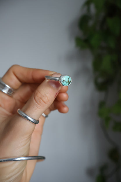 simple stone chunky ring size T