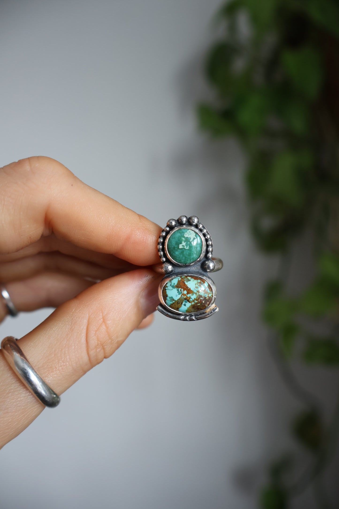 detailed two stone statement ring size M
