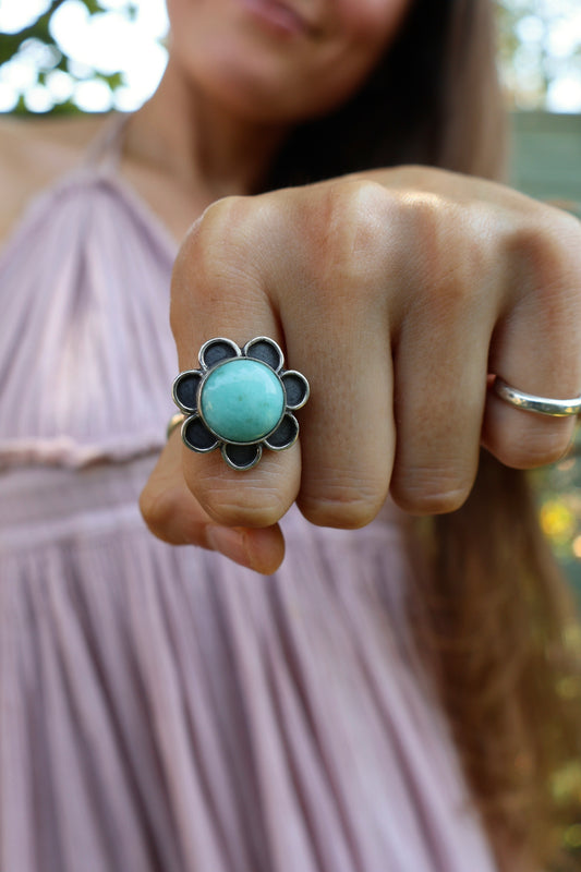 blue flower power sterling silver ring size N 1/2