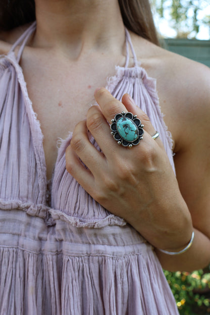 Large chunky flower power detailed sterling silver statement ring size O