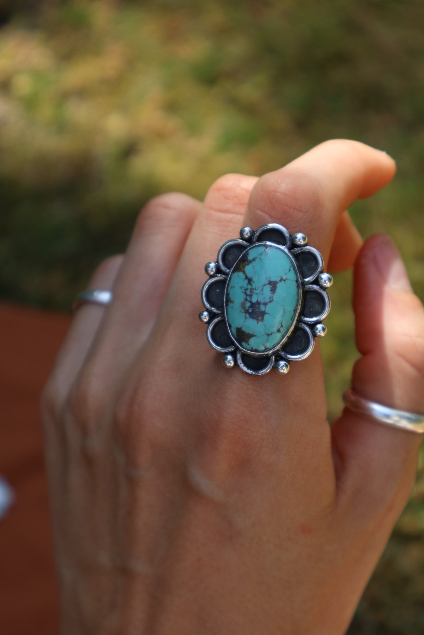 Large chunky flower power detailed sterling silver statement ring size O