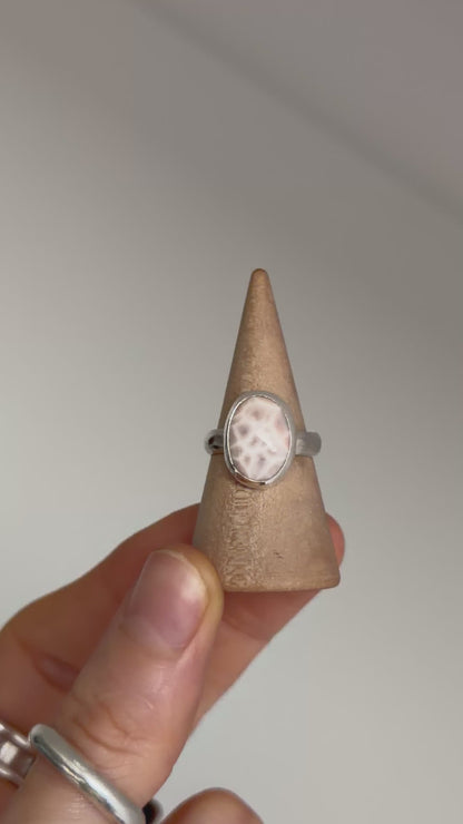 pink sea sterling silver ring size J