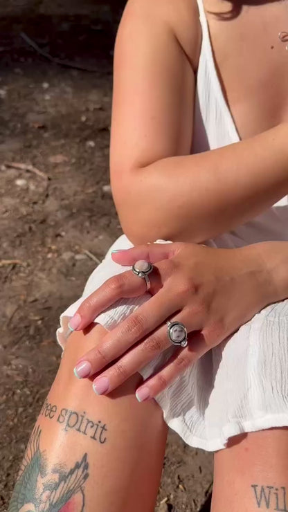 Fox Glove Double Band Ring